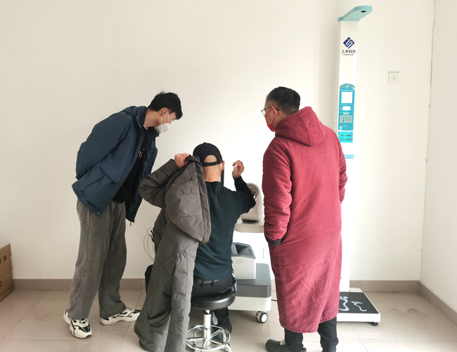 健康小屋一体机